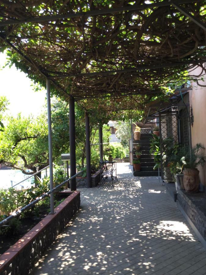 Villa Con Piscina Mascalucia Eksteriør bilde
