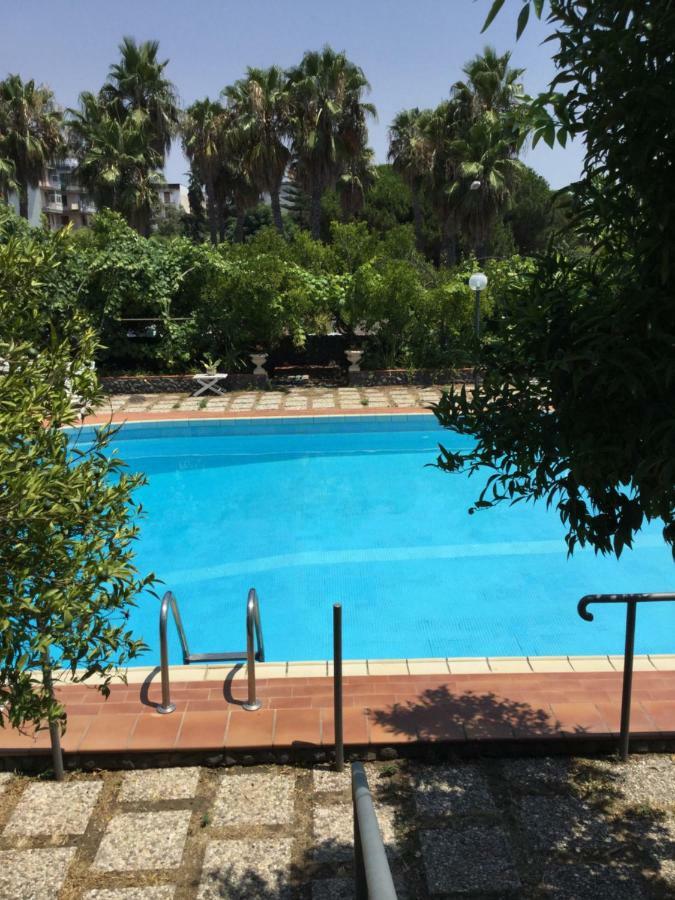 Villa Con Piscina Mascalucia Eksteriør bilde